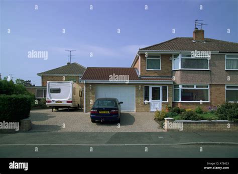 Semi Detached House Exterior Hi Res Stock Photography And Images Alamy