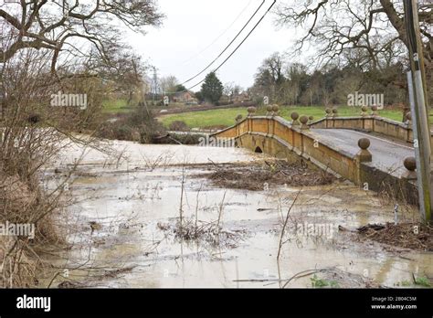 River Stour Warwickshire Hi Res Stock Photography And Images Alamy