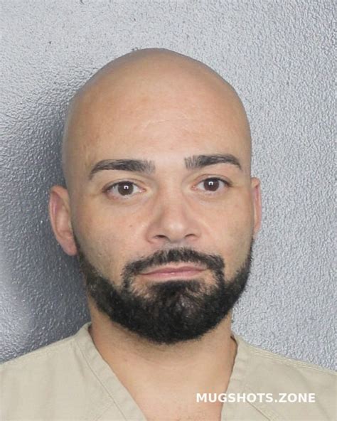 CARREIRA DANNY TRUDEAU 12 28 2022 Broward County Mugshots Zone