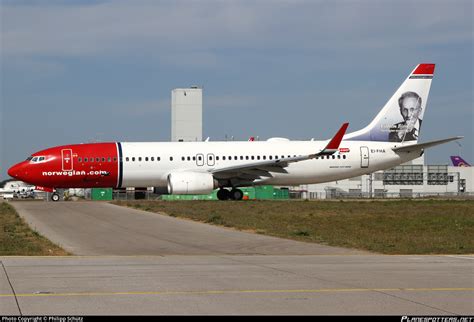 EI FHA Norwegian Air International Boeing 737 8JP WL Photo By Philipp