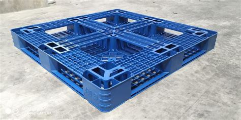 Pallet Plastik Biru