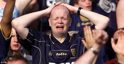 Crying Football Fan Premier League Seasons In The Sun Wimbledon Final