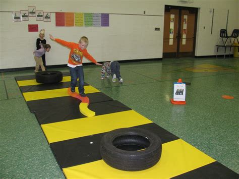 Carlys Pe Games Pe Pictures Tumbling Scooter Ships