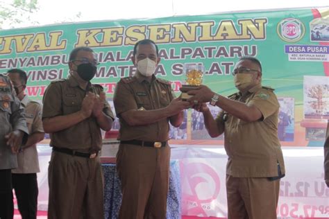 Plh Bupati OKU Apresiasi Festival Kesenian Perayaan Penyambutan