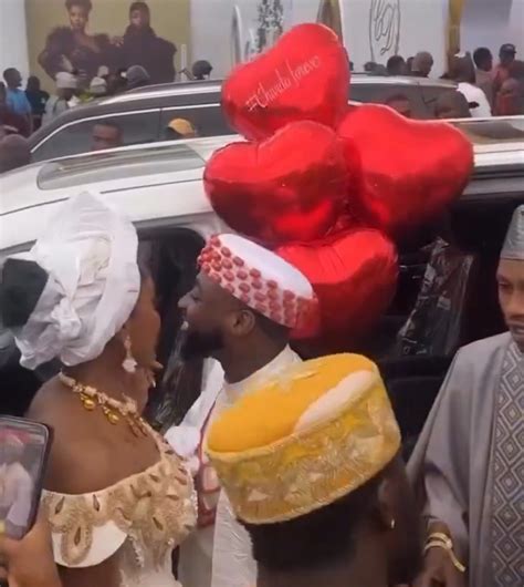 Video Davido Surprises Wife Chioma With Brand New Suv On Wedding Day