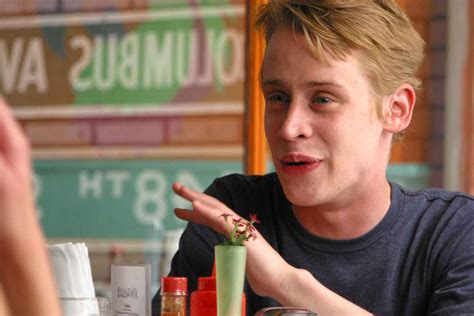 Macaulay Culkin Photo Gallery 29 Best Macaulay Culkin Pics Celebs