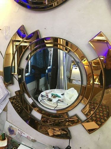 Round Shape Wall Mirror For Bathroom And Bedroom At 7500 00 INR In