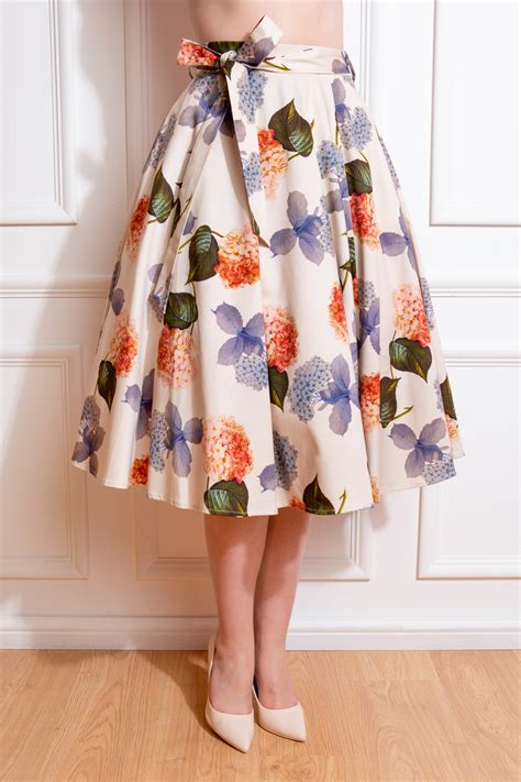 Vanessa Floral Swing Skirt In Cream Hearts Roses London