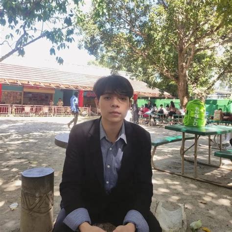 Jors Gracilla Jorsglll On Threads