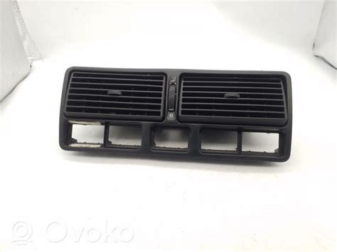 1J0819728C Volkswagen Golf IV Dash Center Air Vent Grill 7 00 RRR