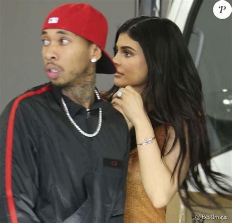 Kylie Jenner oubliée Tyga passe du bon temps avec une ex de Justin