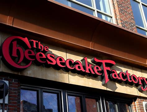 Cheesecake Factory Half Price Slices On Nat L Cheesecake Day