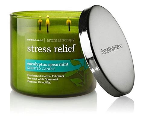 Using Aromatherapy Candles For Stress Relief | Candle Junkies