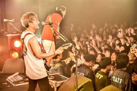 Totalfat、shadows、ロットンが三つ巴 11度目の“パニシャ”の熱戦をレポート ライブ・セットリスト情報サービス