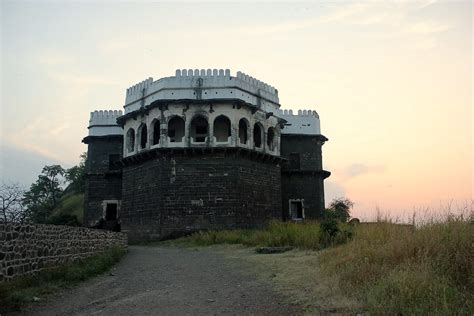 Daulatabad Fort Daulatabad Fort Is Build On 200 Meter High Flickr