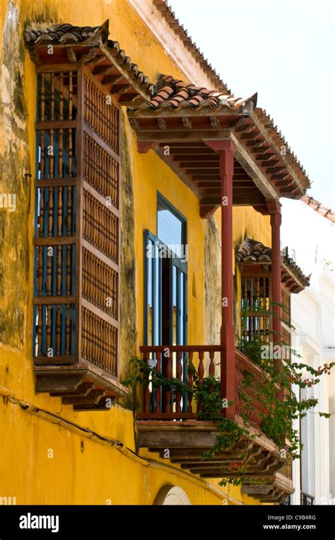 Balcon Coloniales Fotograf As E Im Genes De Alta Resoluci N Alamy