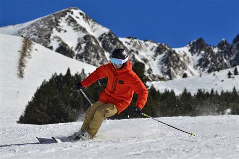 How to Downhill Ski | GearJunkie