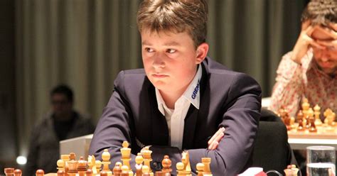 Schach EM 16 jähriger Vincent Keymer wird Vize Europameister