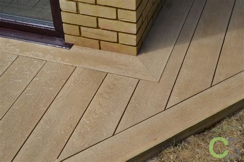 Millboard Enhanced Grain Golden Oak Fascia 146 X 16 X 3600mm Country