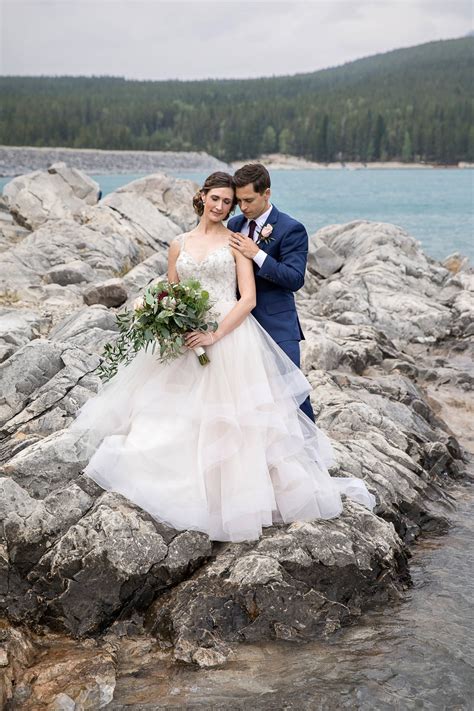 Banff Summer Wedding at the Fenlands - Banff Wedding Photographer ...