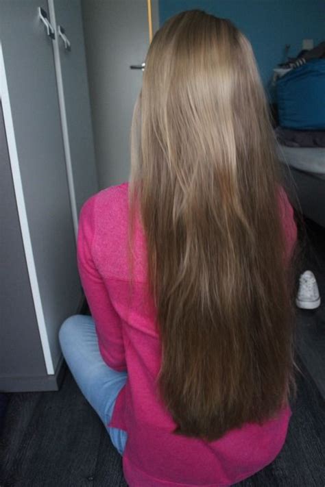 Rapunzels Daughters Long Hair Styles Really Long Hair Beautiful