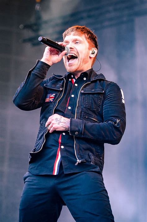 Brent Smith - Encyclopaedia Metallum: The Metal Archives