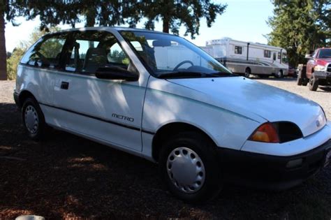 No Reserve 1992 Geo Metro 3 Cyl 5 Speed Clean Car Classic Geo