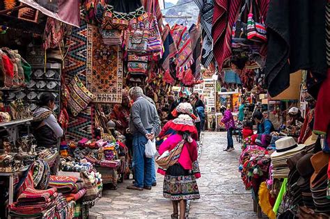 A Antiga Vila Inca E O Mercado Em Pisac