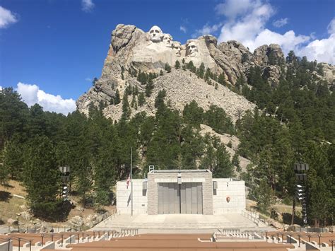 Keystone Mount Rushmore National Memorial 2 South Dakota Pictures In Global Geography