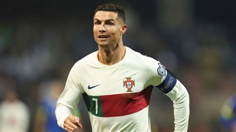 Cristiano Ronaldo afronta demanda de mil millones de dólares