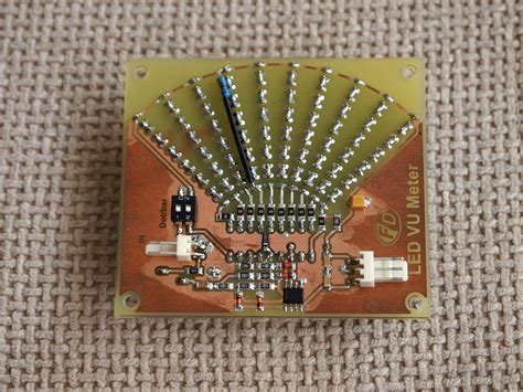 DIYfan LED VU Meter With LM3916