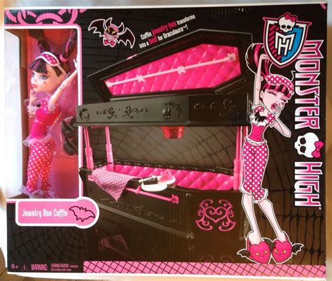 Monster High Draculaura Fashion Doll Jewelry Box Coffin Bed Set