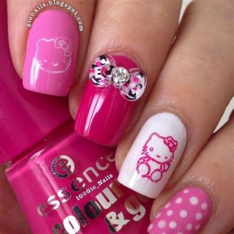 14 Hello Kitty Nails Hello Kitty Nails Look Terrific Nail Art Kawaii