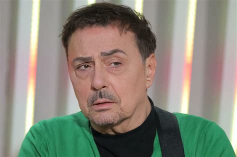 Dragan Koji Keba O Romskom Poreklu