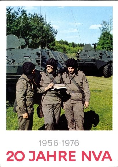 Ansichtskarte Postkarte 20 Jahre NVA 1976 DDR Panzer Akpool De