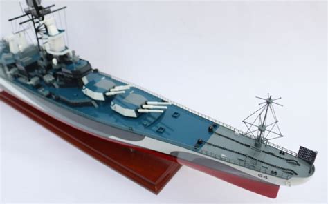 USS WISCONSIN BB64 (camouflage) - GIA NHIEN WOODEN MODEL SHIPS