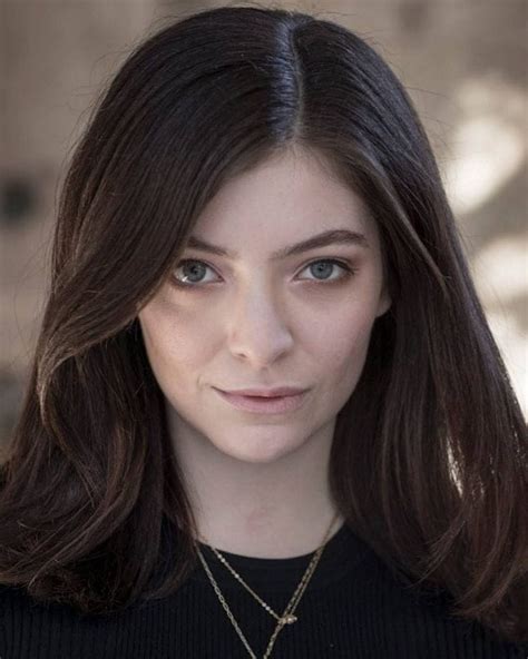 51 Sexy Lorde Boobs Pictures Which Are Inconceivably Beguiling The