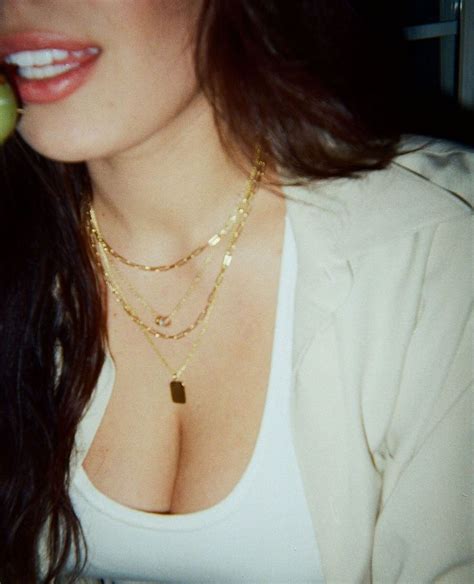 Chain Gold Necklaces Layered | Gold necklace layered, Dogeared jewelry ...