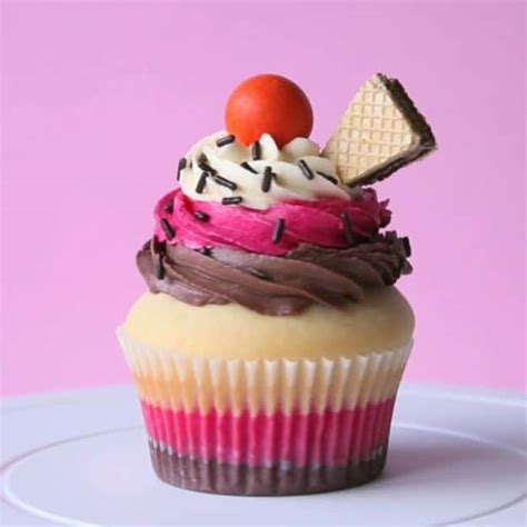 40 Cool Cupcake Decorating Ideas