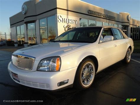 2005 Cadillac Deville Sedan In White Lightning 139692