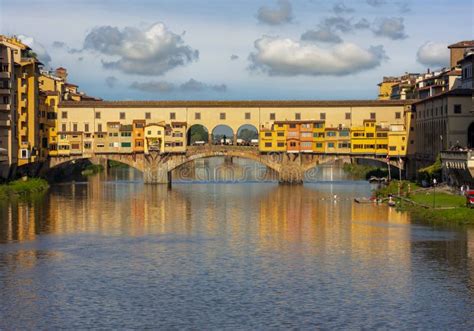 Ponte Vecchio Bridge Over Arno River In Florence Italy Stock Photo