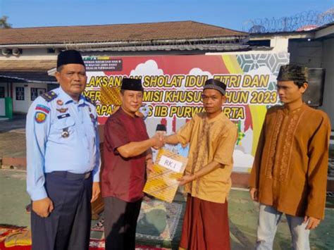 Warga Binaan Lapas Kelas Iib Purwakarta Mendapat Remisi Idul Fitri