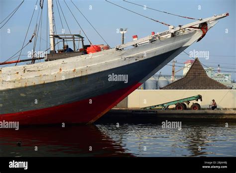 Semarang Seaport Hi Res Stock Photography And Images Alamy