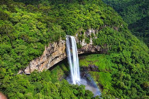 Três cachoeiras imperdíveis no Brasil Enjoy Trip