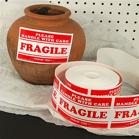 Shipping & Fragile Labels on Rolls- 500/Roll