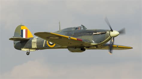 Simg1268 Hawker Sea Hurricane Mk1b G Bkth Z7015 Zap16com Air Show