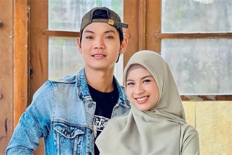 Profil Dan Biodata Nabila Maharani Istri Tri Suaka Yang Saat Ini