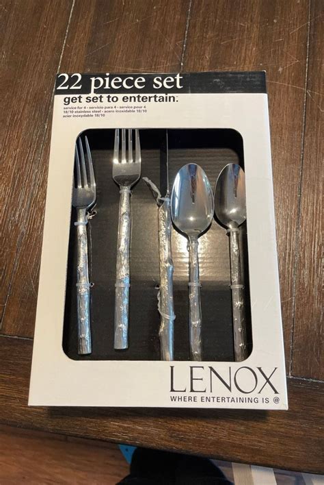 Lenox Park City 22 Piece Flatware Set On Mercari Flatware Set Lenox