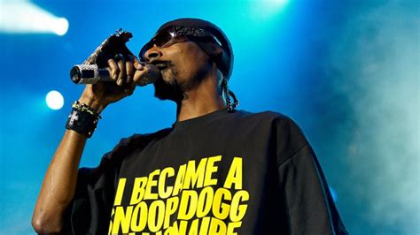 Does Snoop Dogg Even Get High Anymore