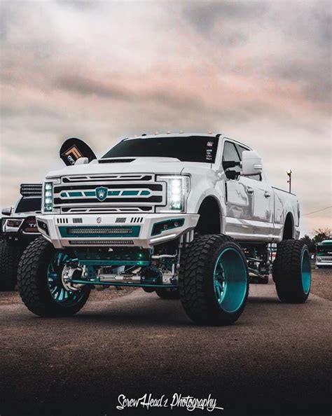 Custom Lifted F250